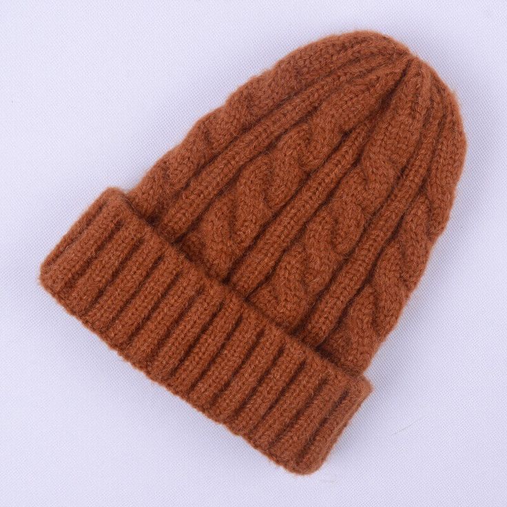 How to Loom Knit a Hat for Beginners: Step-by-Step Guide